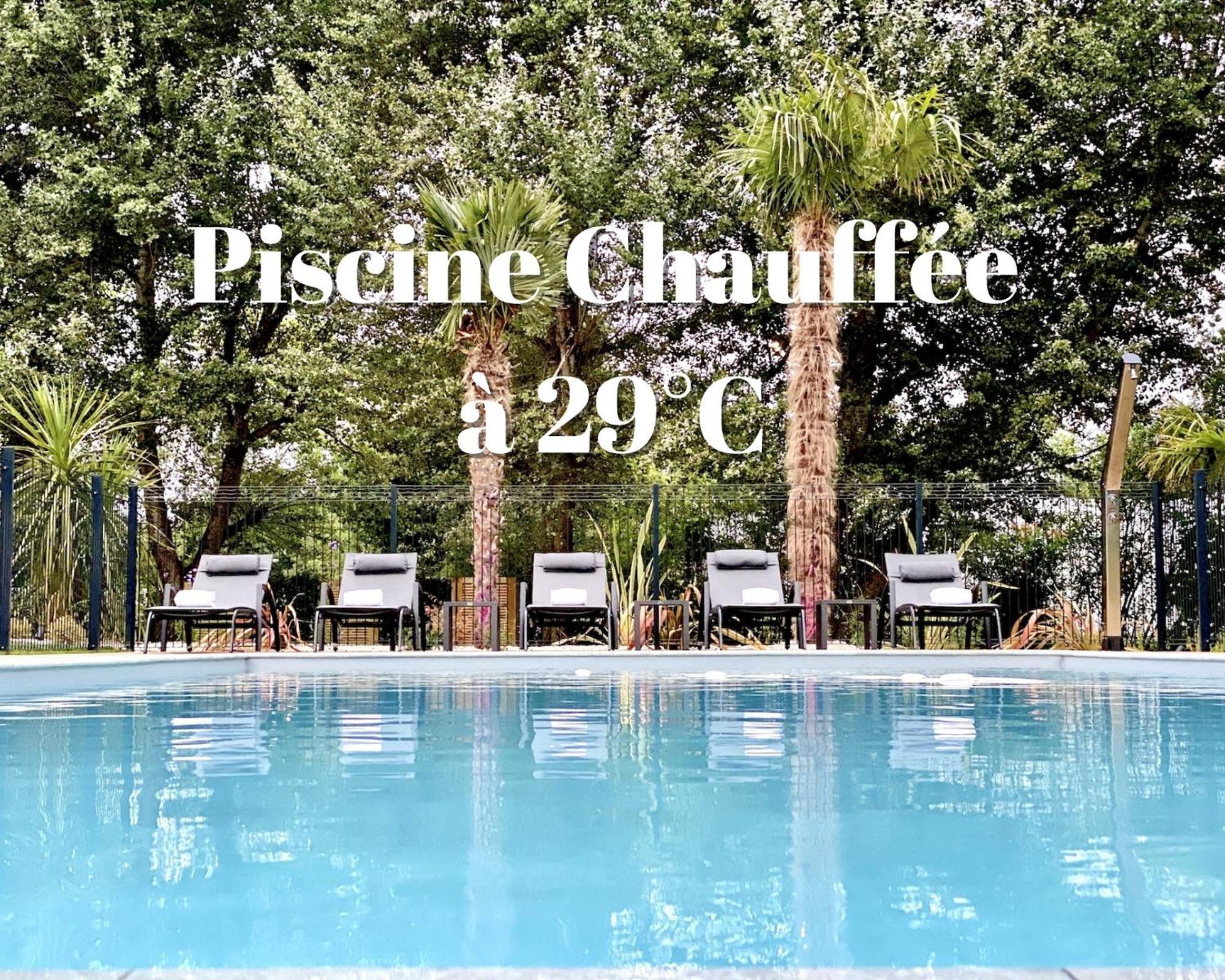 Hotel Restaurant Du Parc Saumur Logis Elegance Bagian luar foto